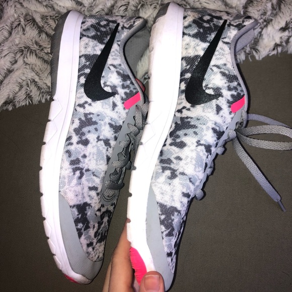 Nike Shoes - Nike shoes